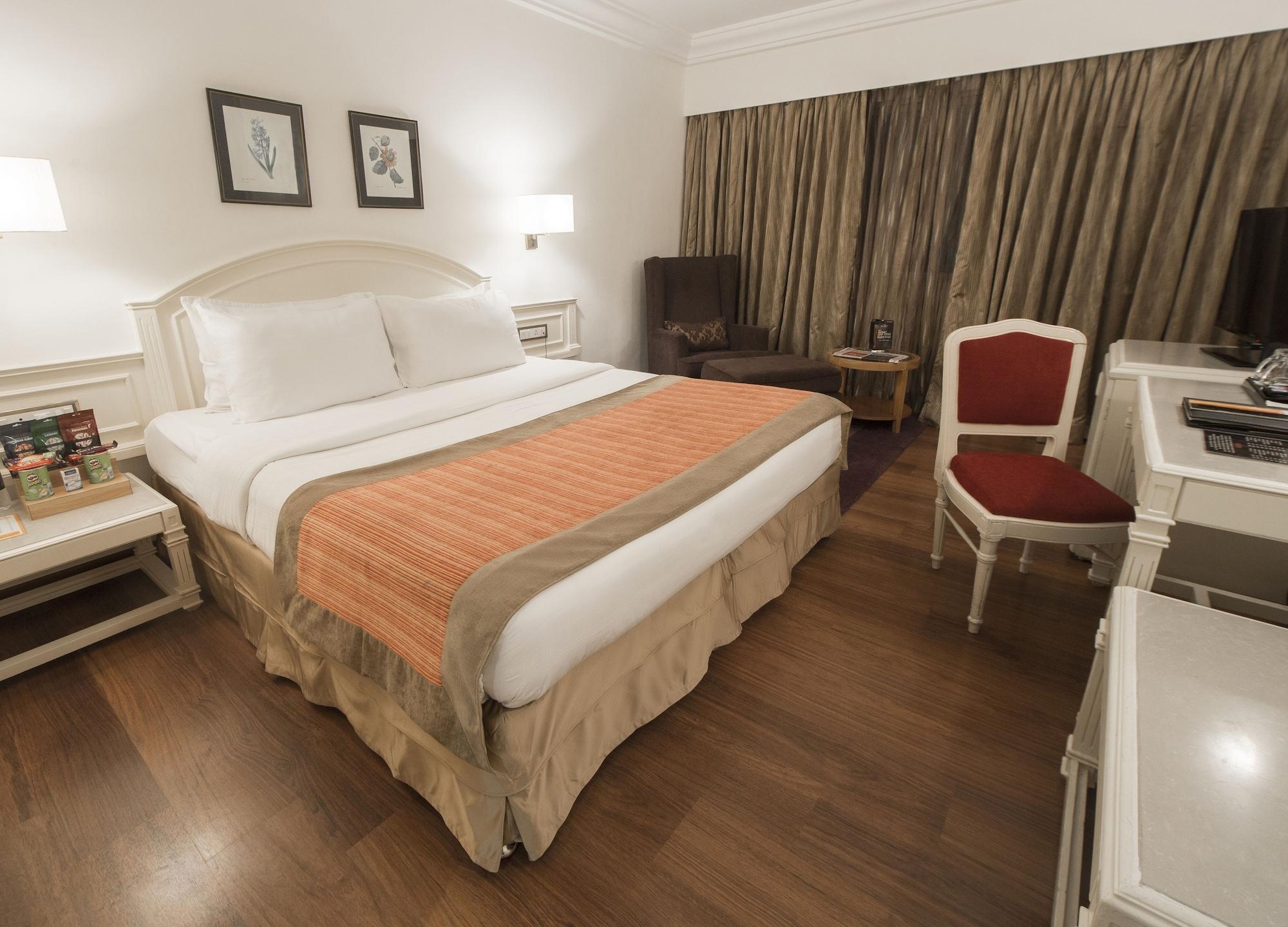 Hotel Bawa International Мумбаї Екстер'єр фото
