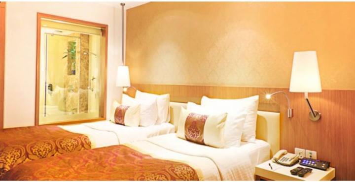 Hotel Bawa International Мумбаї Екстер'єр фото
