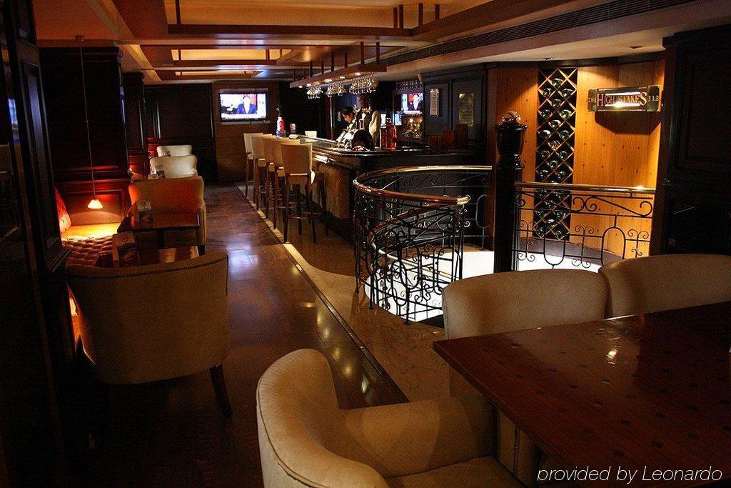 Hotel Bawa International Мумбаї Ресторан фото
