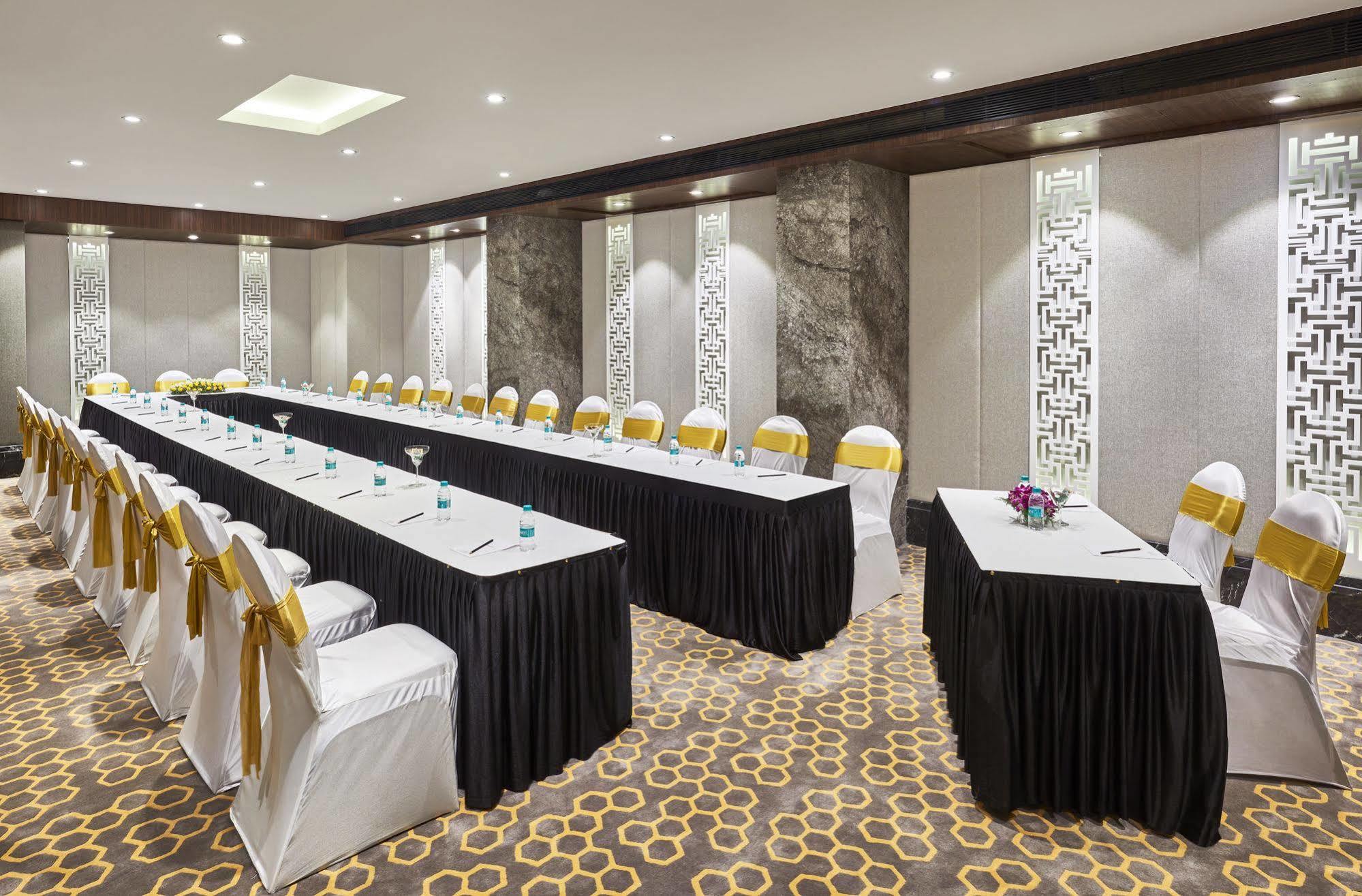 Hotel Bawa International Мумбаї Екстер'єр фото