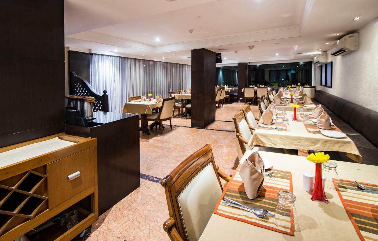 Hotel Bawa International Мумбаї Екстер'єр фото