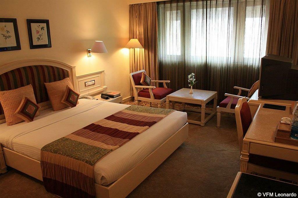 Hotel Bawa International Мумбаї Екстер'єр фото